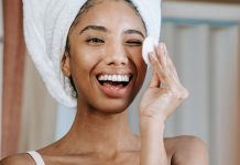 5 pași pentru o rutină corectă de demachiere