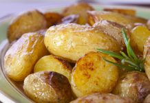 Cum poți pregăti cartofii noi? Iată 10 rețete rapide și gustoase